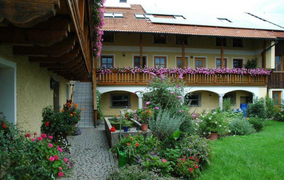 Ferienhof Loew Salzweg Ngoại thất bức ảnh